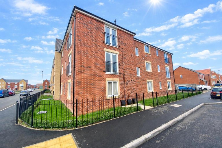 Kentwell Road, Hampton Gardens, Peterborough