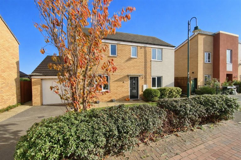 Saxonbury Way, Peterborough