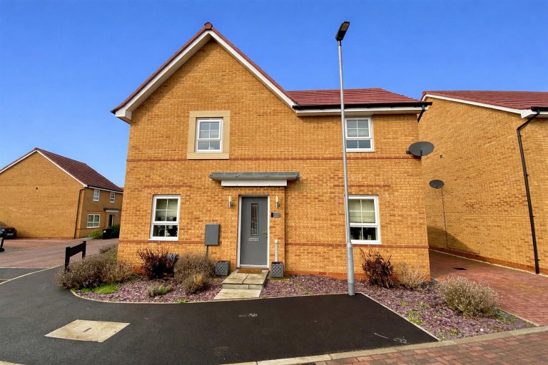 Lockwood Way, Hampton Water, Peterborough