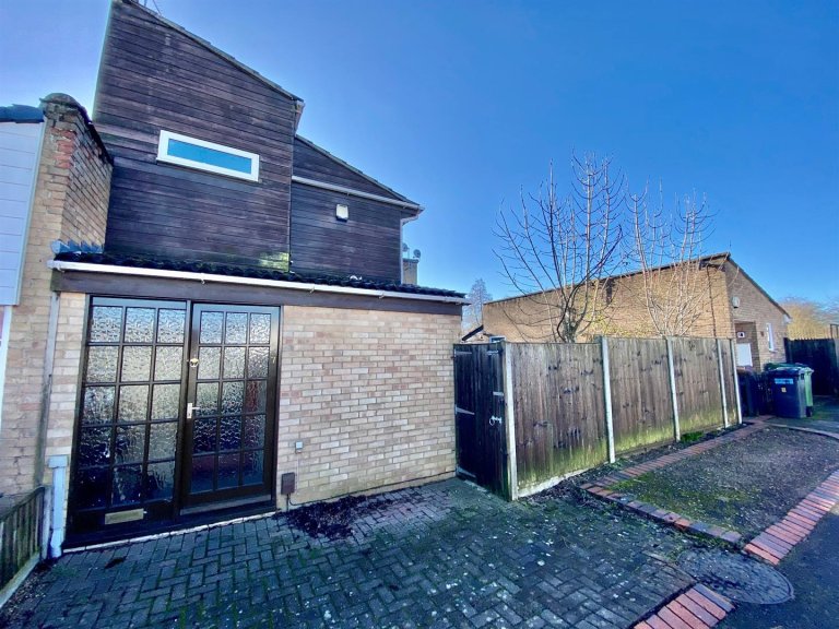 Bardney, Orton Goldhay, Peterborough