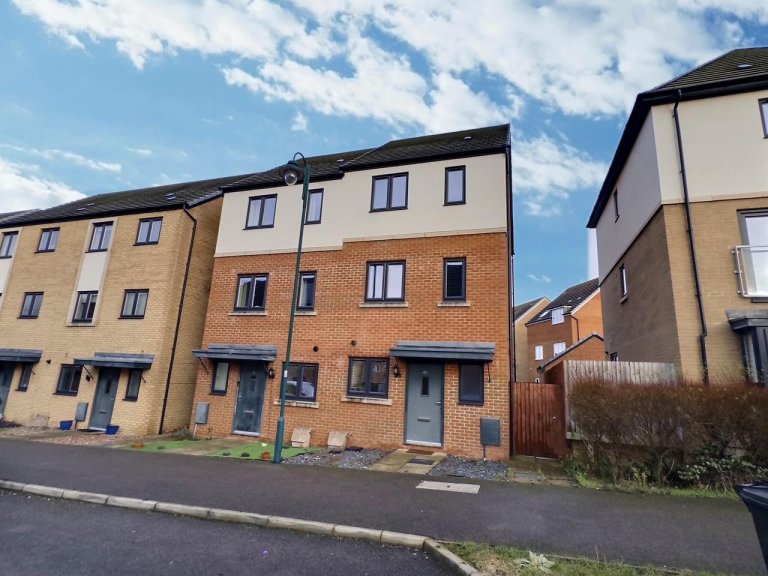 Jones Hill, Hampton Vale, Peterborough