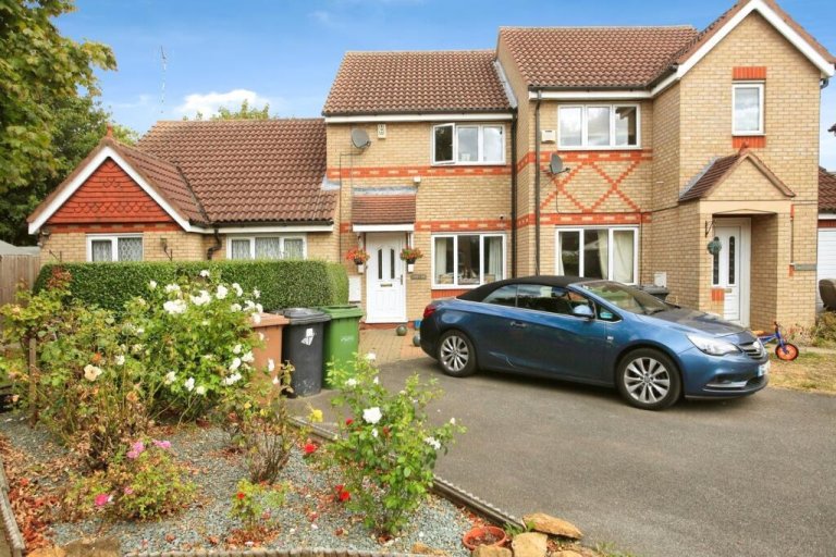 Portchester Close, Peterborough