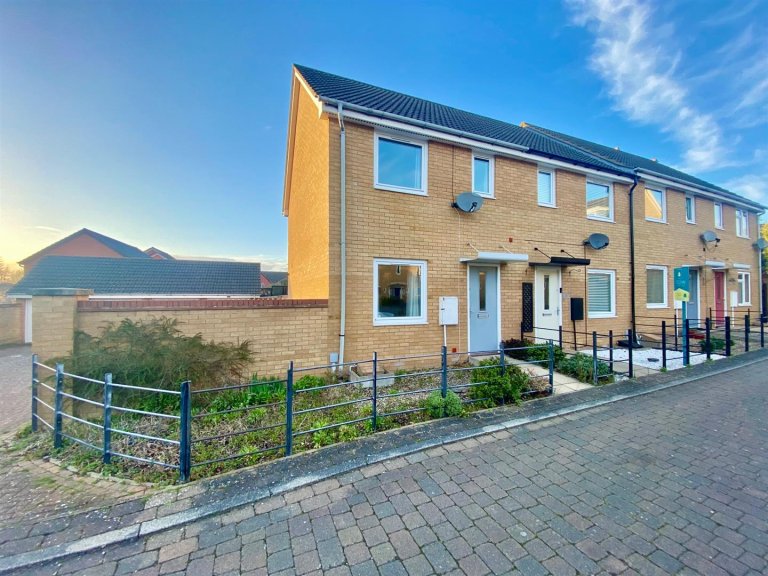 Tabor Court, Hampton Centre, Peterborough